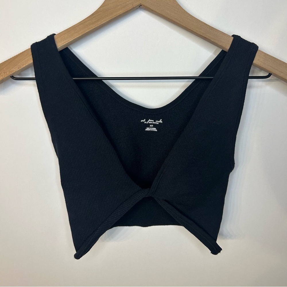 Out From Under Wrap It Up Twist-Front Seamless Knit Tank Top, Size XS/S - Picture 5 of 11